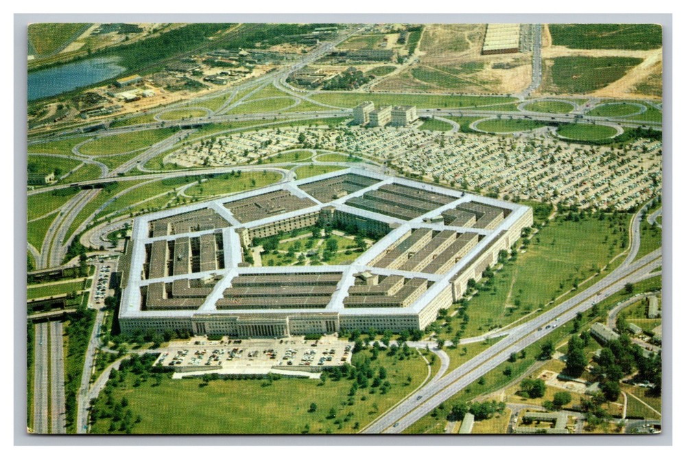 Arlington Virginia VA Aerial View of The Pentagon Building Chrome Postcard