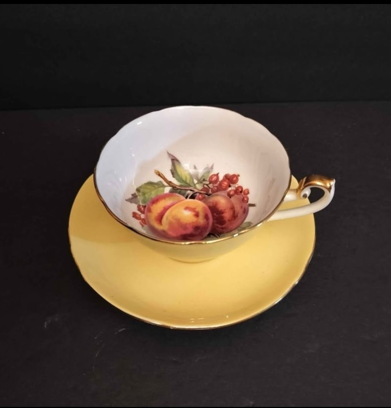 Shelley Bone China Cup & Saucer Fruit Pattern #14208 Primrose Yellow England