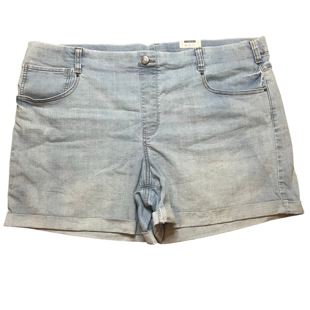 NWT Time and Tru Light Wash Elastic Waist Shorts Size XXL 20