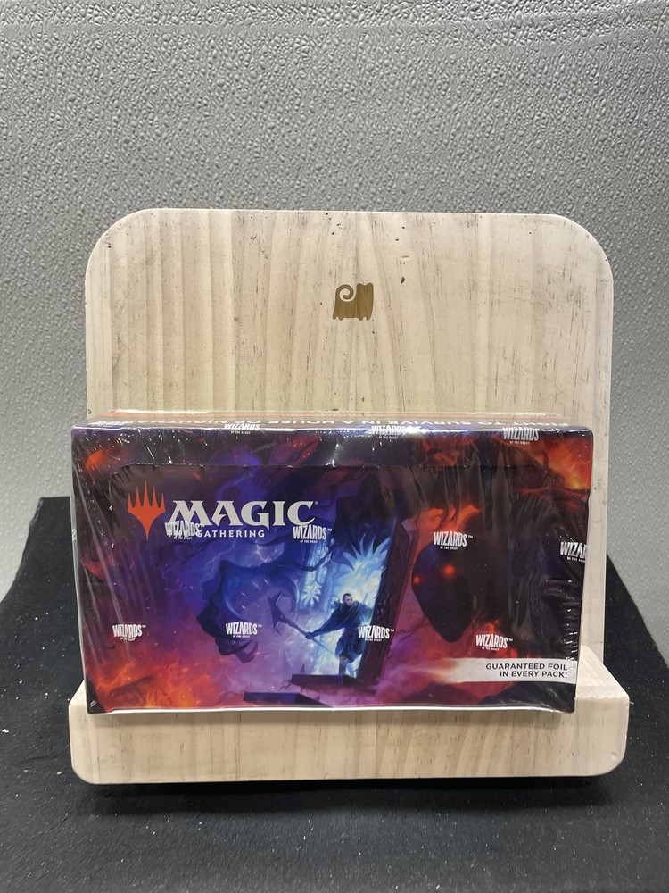 Magic the Gathering (MTG) : Duskmourn - Play Booster Box Sealed