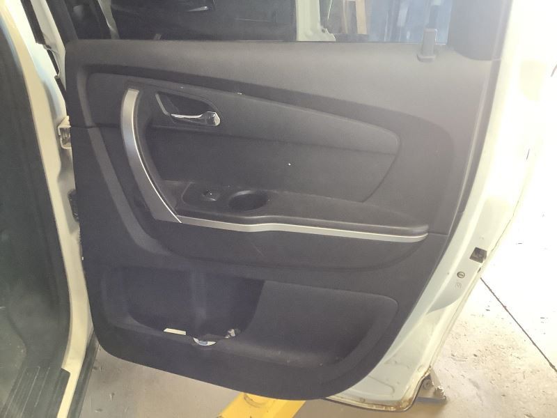 ACADIA    2008 Door Trim Panel Rear 318627-image