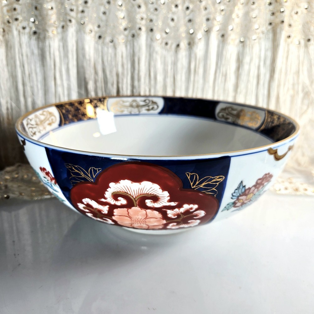 Vintage Japanese Gold Imari Hand Painted Porcelain Bowl Gold Trim Marked 11