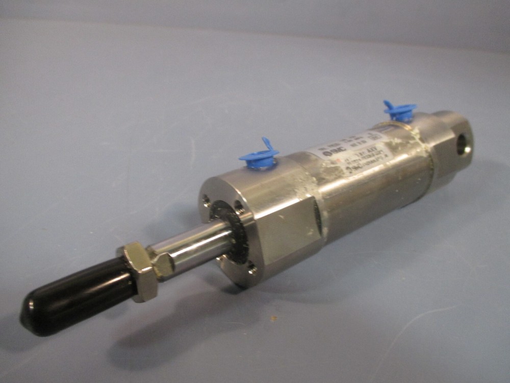 SMC DOUBLE ACTING AIR CYLINDER 32MM BORE,25 MM STROKE CG5EN32SV-25
