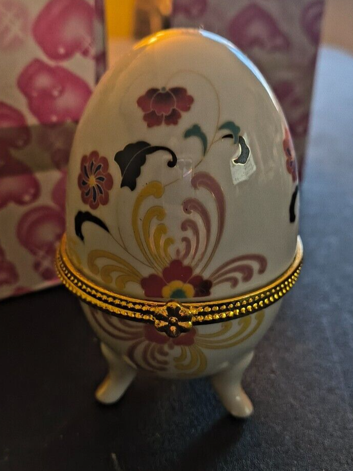 Porcelain Floral Egg Hinged Trinket Box - 4