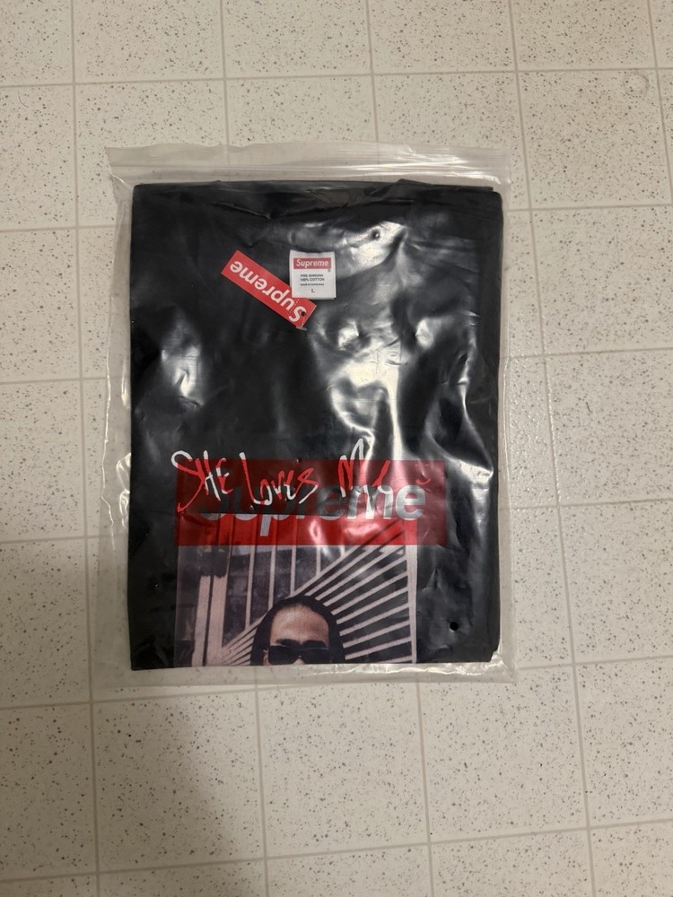 Supreme Men's Max B Size Large Black  Size Large