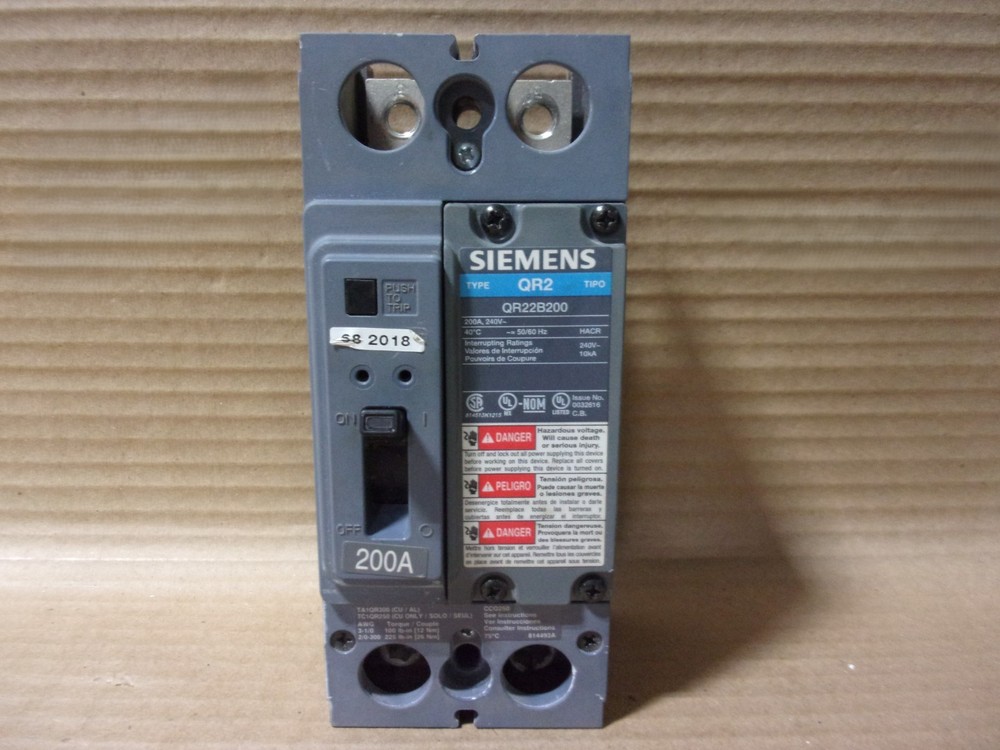 Siemens QR QR22B200 2 Pole 200 Amp 240V Circuit Breaker