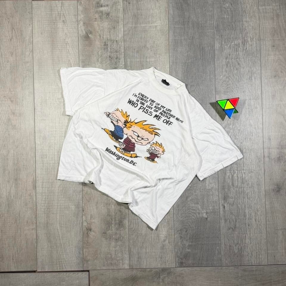 Vintage 90s boxy fit Calvin and Hobbes funny humor cartoon graphic t shirt