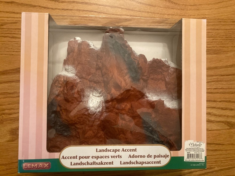 Lemax Christmas Village Mountain Backdrop with 7 Trees #81013-image