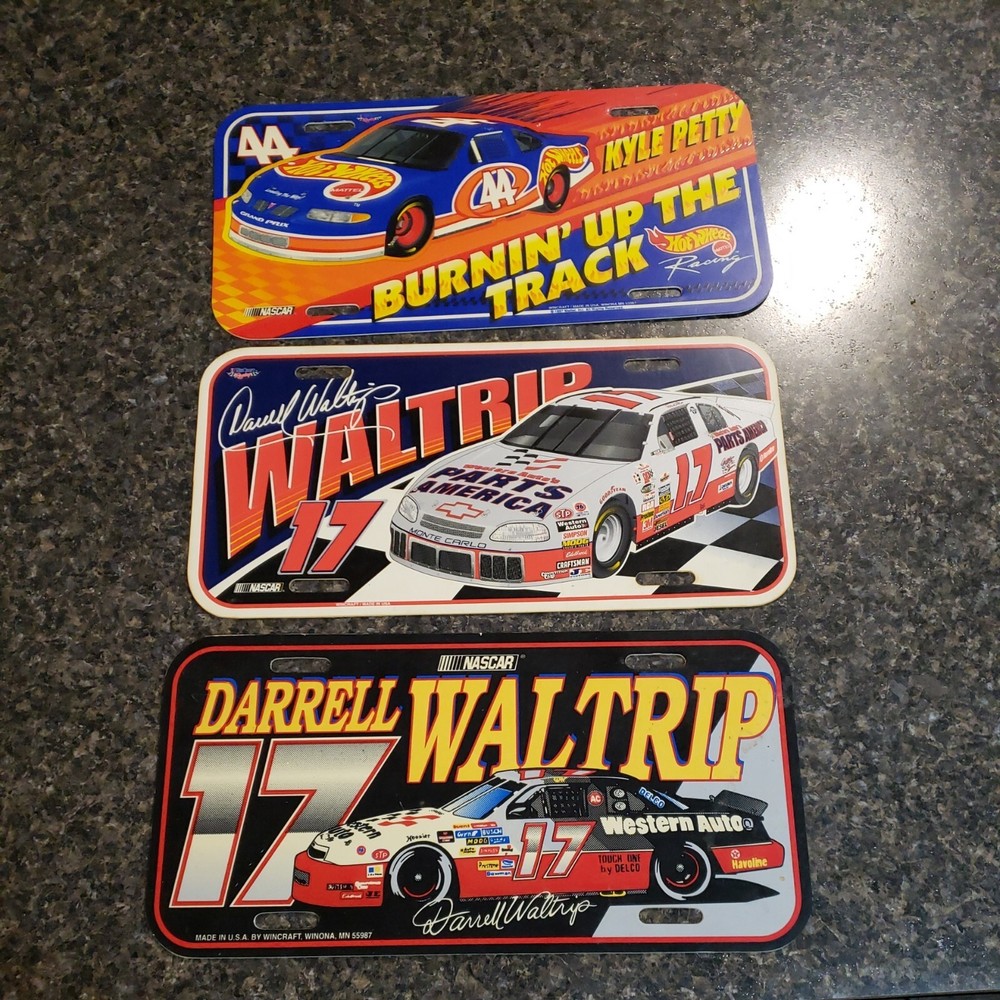 3 Vintage Nascar Plastic Plates