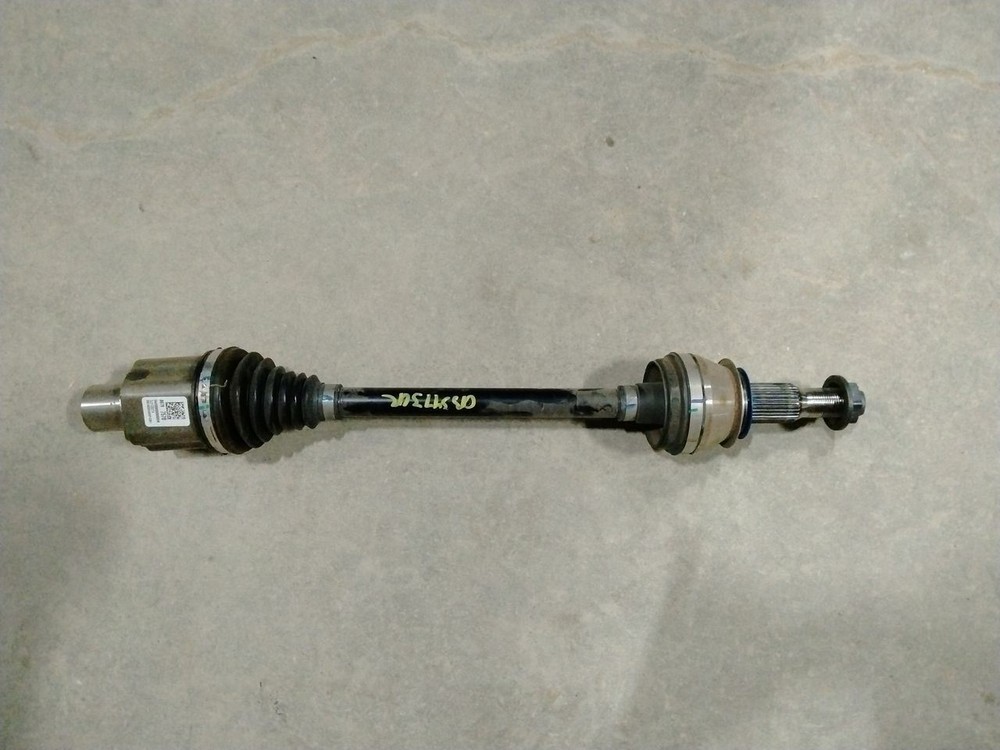 Driver Left Rear EQUINOX EV 2024 Axle Shaft 2940646