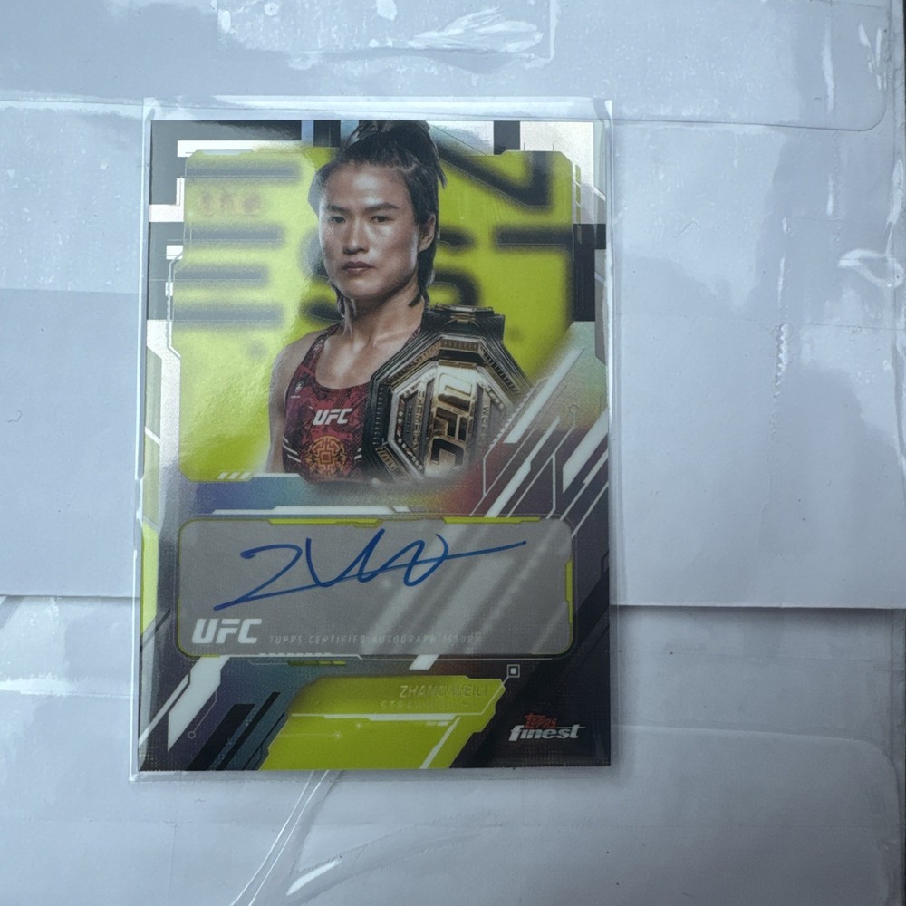 2025 Topps UFC Finest Zhang Weili Auto #TFA-ZW Champion Case Hit