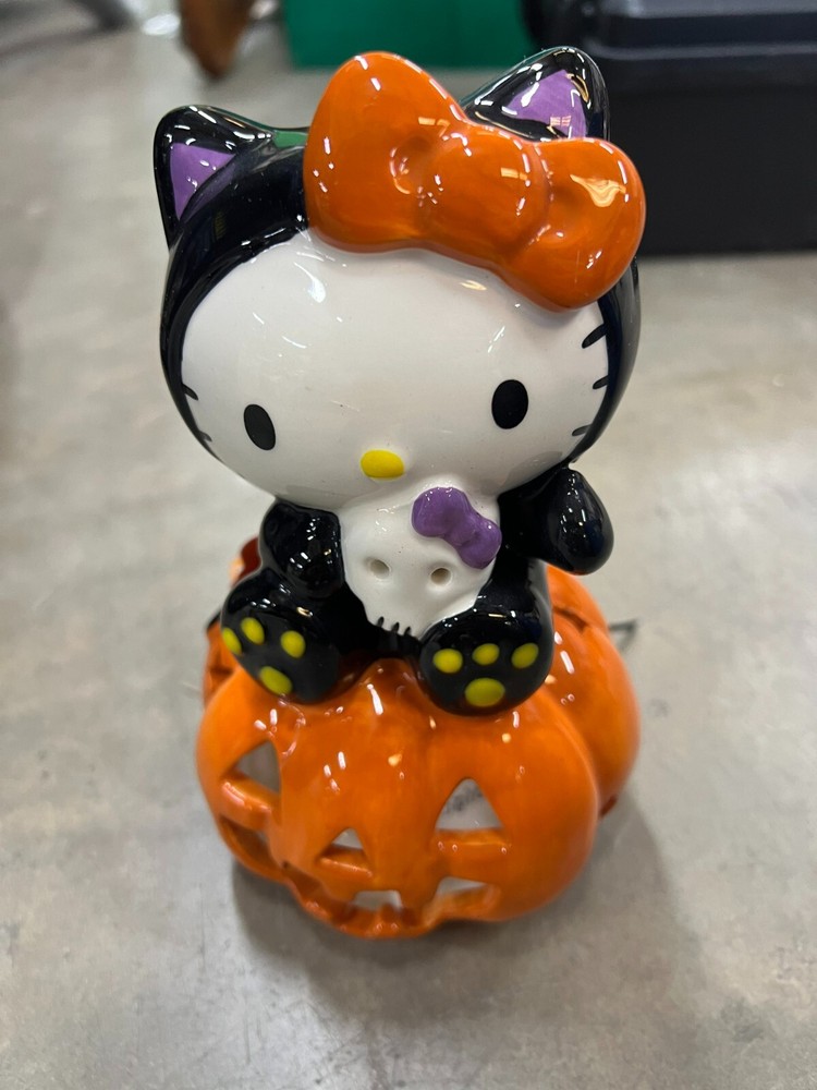 Blue Sky Clayworks Hello Kitty Halloween Pumpkin Tealight Holder