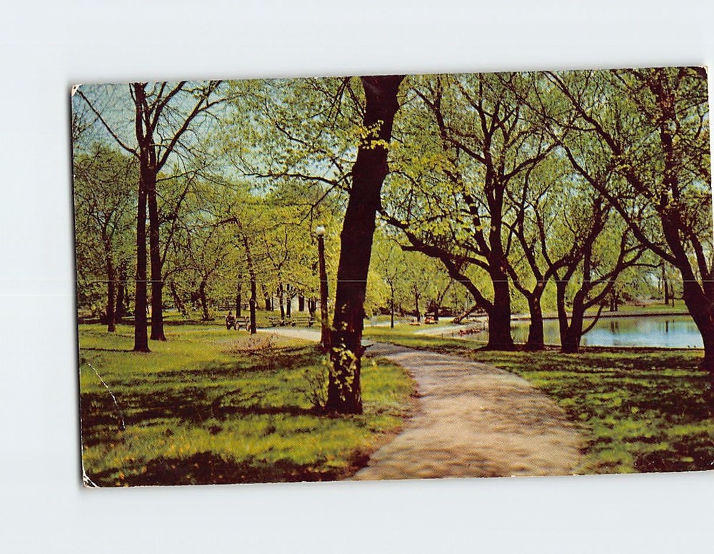 Postcard Scene in Lincoln Park Chicago Illinois USA