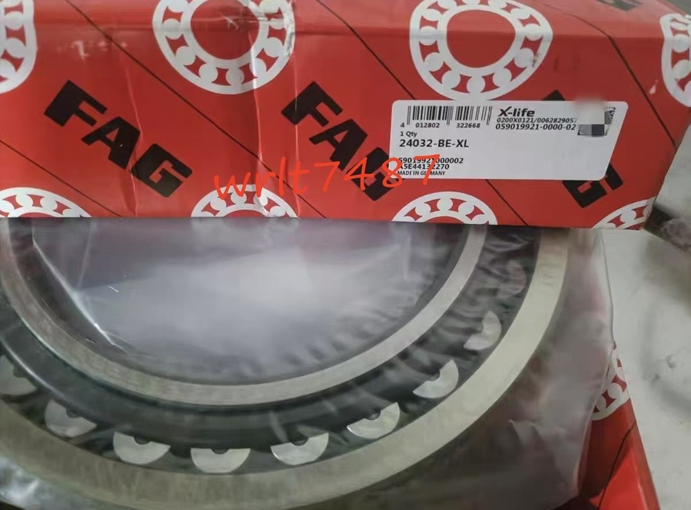 NEW FAG 24032-BE-XL spherical roller bearing 1PCS #NN