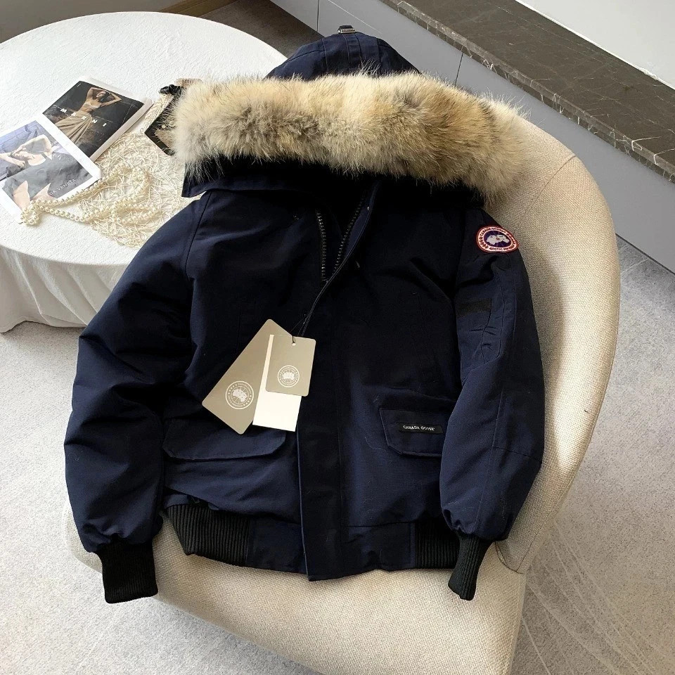 Canada Goose Dark Blue Walk Jacket Down Jacket Men's Size