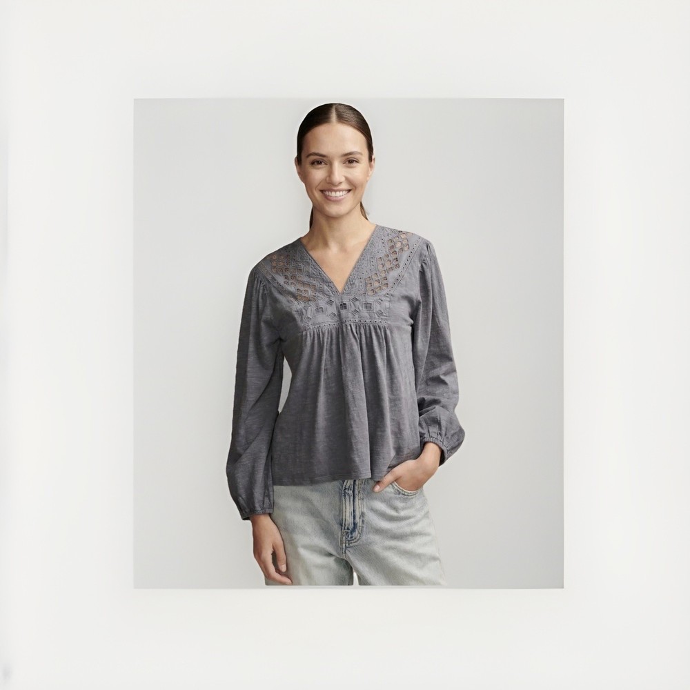 Lucky Brand Blue Embroidered V Neck Peasant Top Large Casual 100% Cotton Boho
