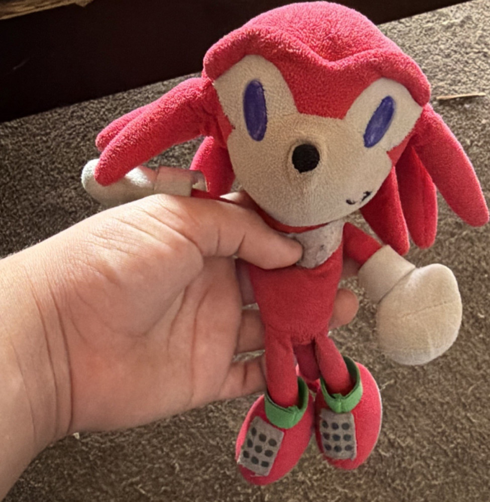 Knuckles the Echidna Plush Doll Sonic the Hedgehog Video Game Character