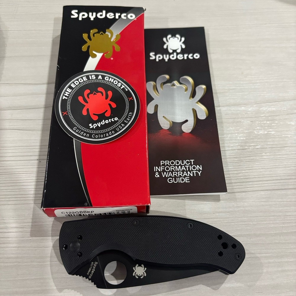 Spyderco Knives Tenacious Liner Lock C122GBBKP Black G-10 Stainless Pocket Knife