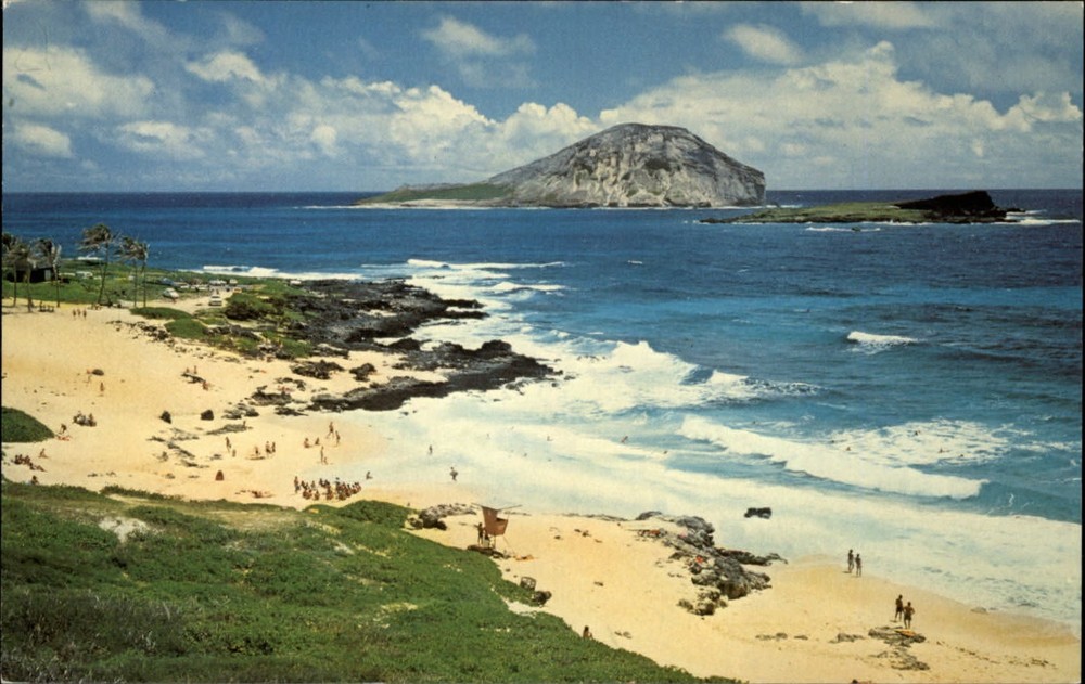 Makapuu Beach Oahu Hawaii surf sand scenic unused vintage postcard
