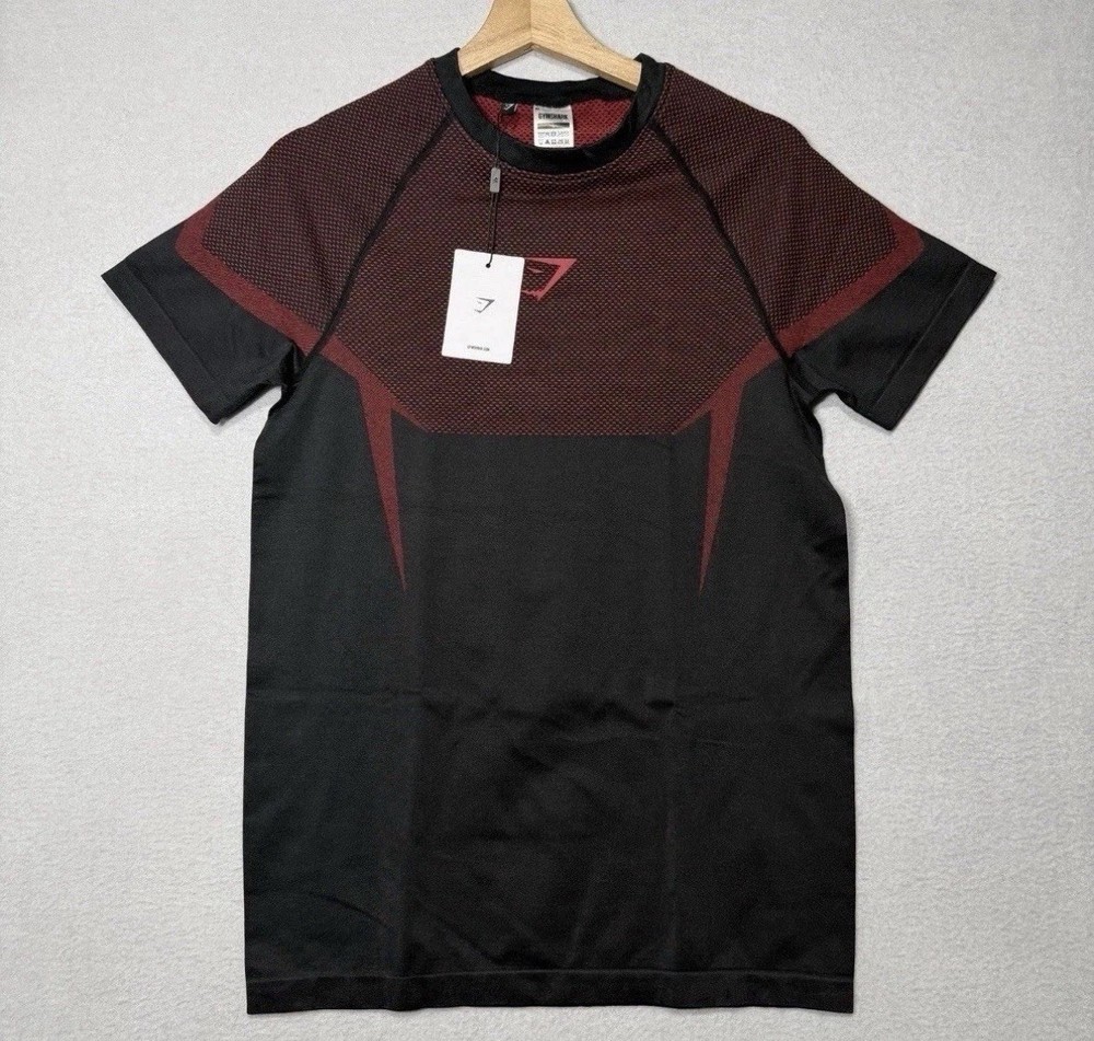 Gymshark Onyx 5.0 v5 Seamless Short Sleeve T-Shirt Black/Carmine Red medium