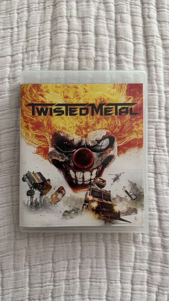 “Twisted Metal” (2012) PS3 Reboot with a Booklet and Reversible Cover Artwork