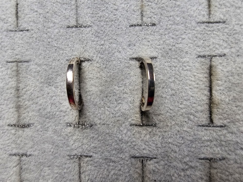 Grandma Grabe's Beautiful Vintage 925 Sterling Silver Hoop 1.88G Earrings
