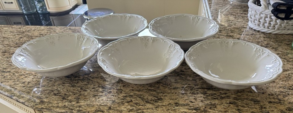 5 Vintage Amora Italy Embossed White Pasta Serving Bowls 12