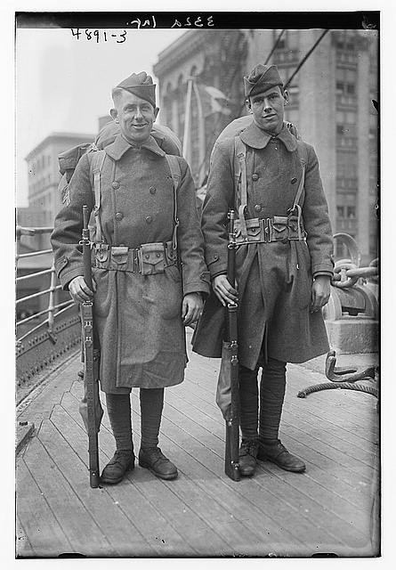 332nd Infantry Division,militaryl,uniforms,soldiers,Bain News Service