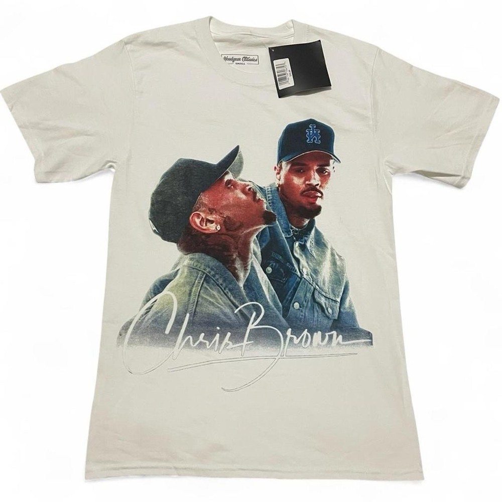 Chris Brown Portrait Signature Graphic White T-Shirt Size Small