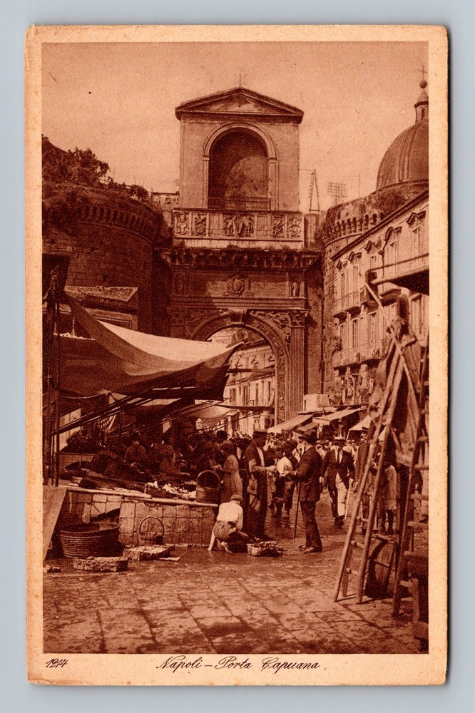 Italy- Naples Eastern city Gate Standard Souvenir Postal Old Vintage Postcard