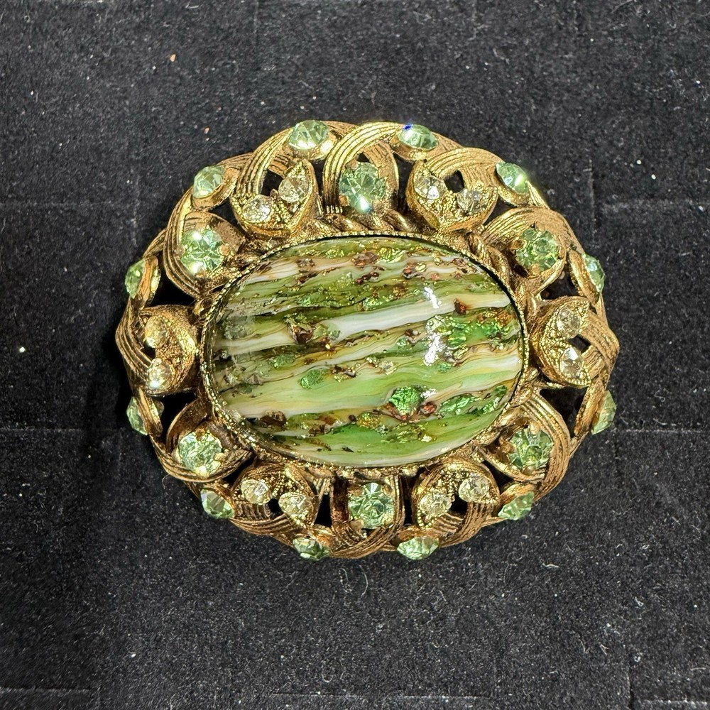 Vintage Green Art Glass Cabochon Brooch Gold Tone Filigree Rhinestone Pin 2”