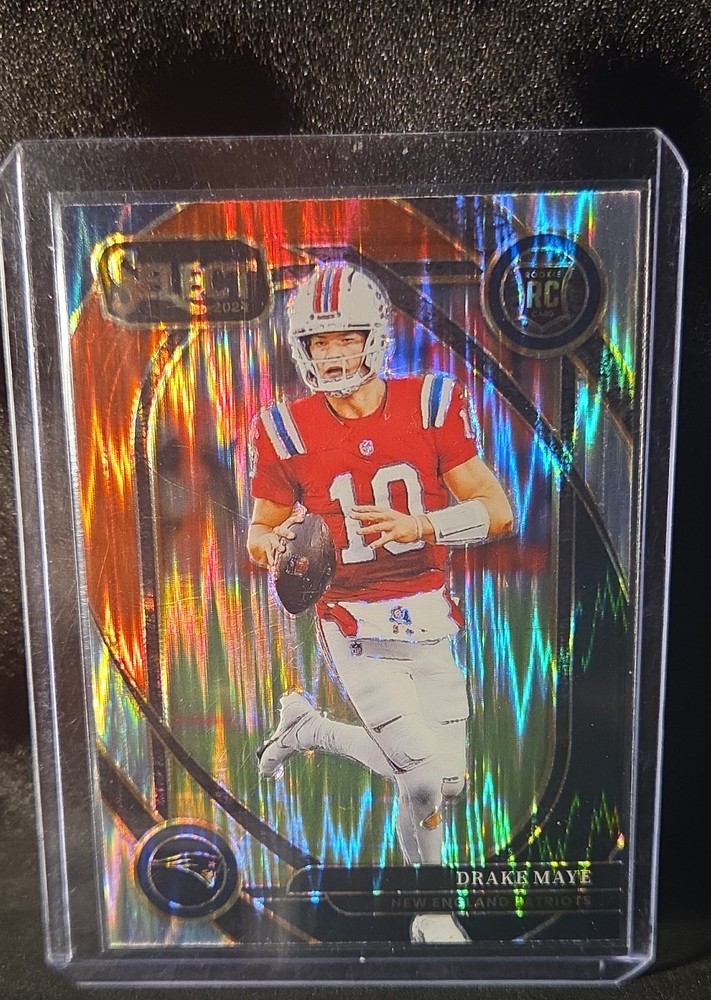 2024 Panini Select - Club Level Drake Maye #218 Black & Red Shock Prizm (RC)