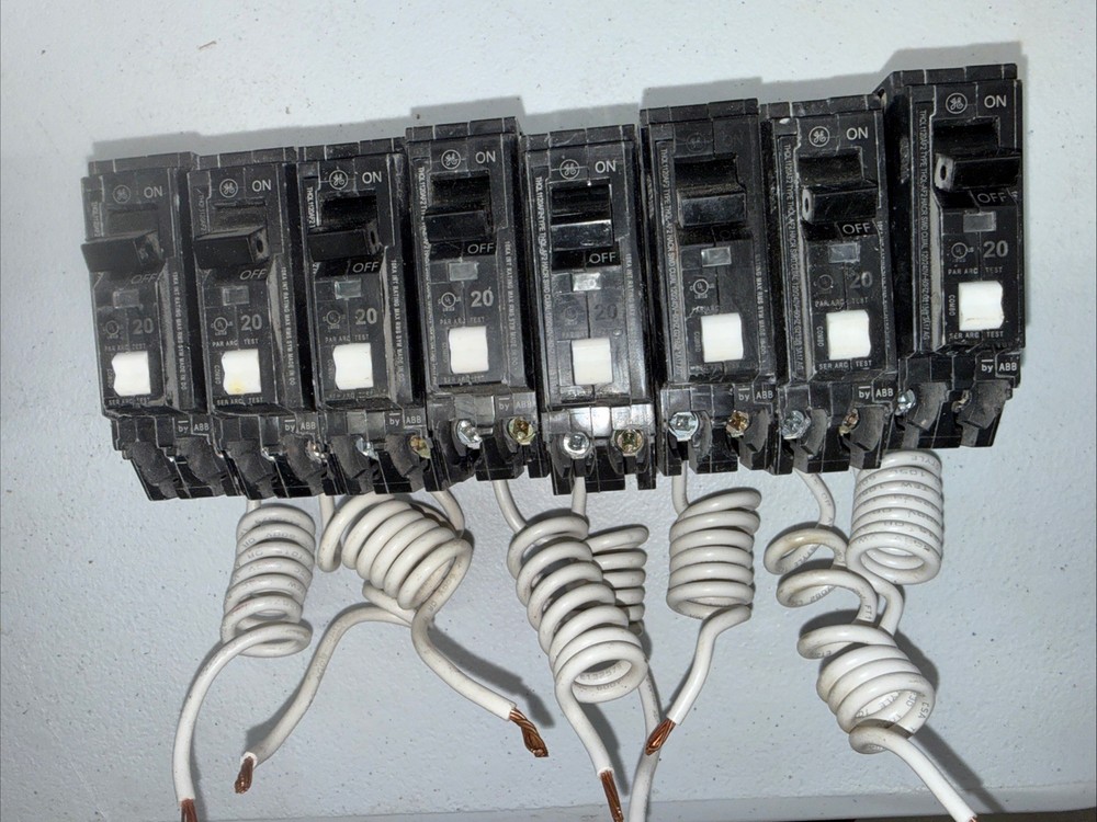 Ge Thql1120Af2 20A Afci Breaker 1-Pole 120V Arc Fault Ul New