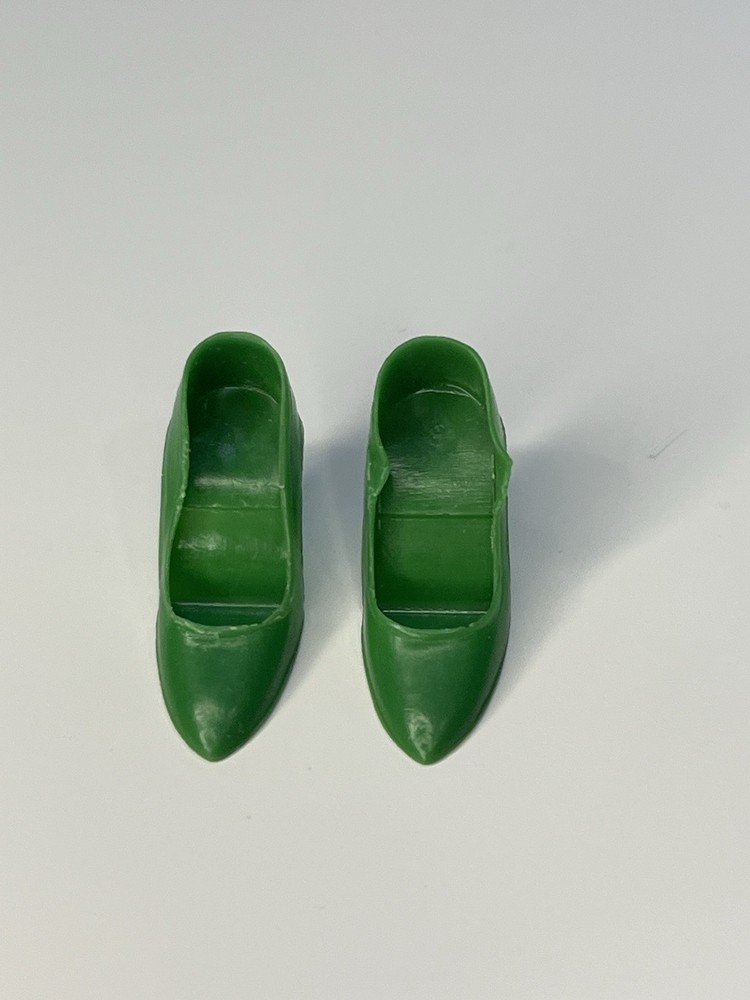 Vintage Barbie Green Close Toe Heels Shoes Japan - As Is