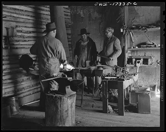 Photo:Penasco New Mexico 1943 Blacksmith Shop Men Working Forge