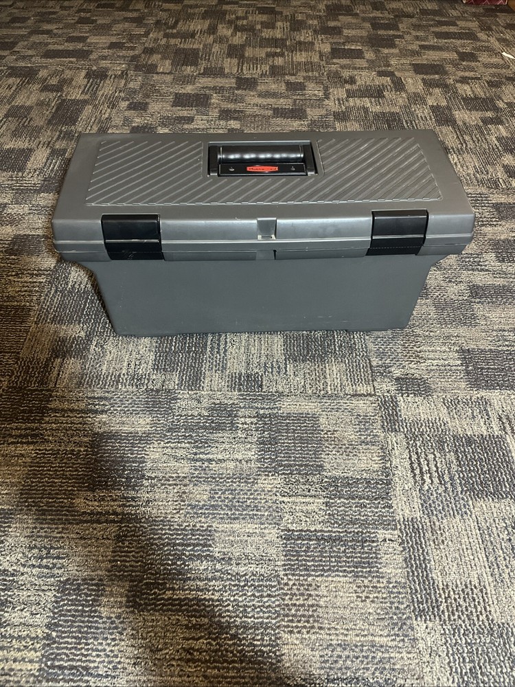 Rubbermaid Gray 24x11 Heavy Duty Lockable Tool Box with Tray Vintage USA Made