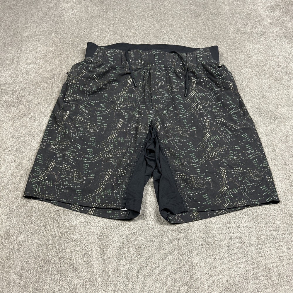 Lululemon Shorts Mens Large Black Abstract Lined Training Gym 9