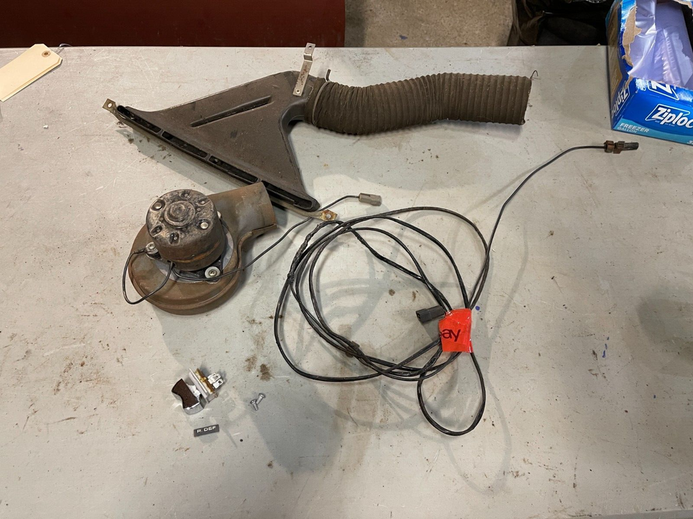 1969 roadrunner gtx rear defogger defrost kit ONLY missing mount plate 68 69