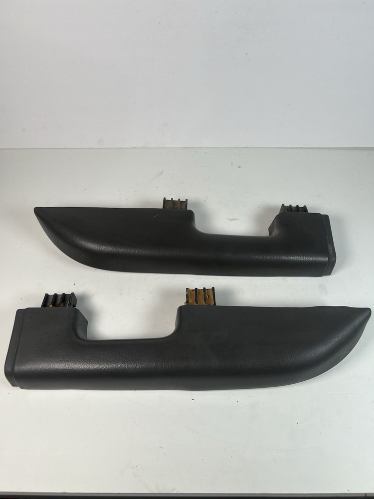 1999-2003 Ford F150 Gray OEM Door Panel Armrests & Handles RH LH Pair 99-03