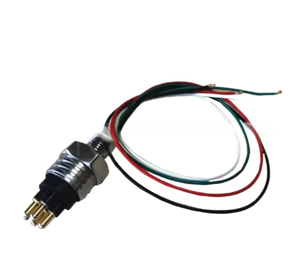 QTY:1 new MCBH4MSS 4 pole male socket, watertight plug, pressure resistant