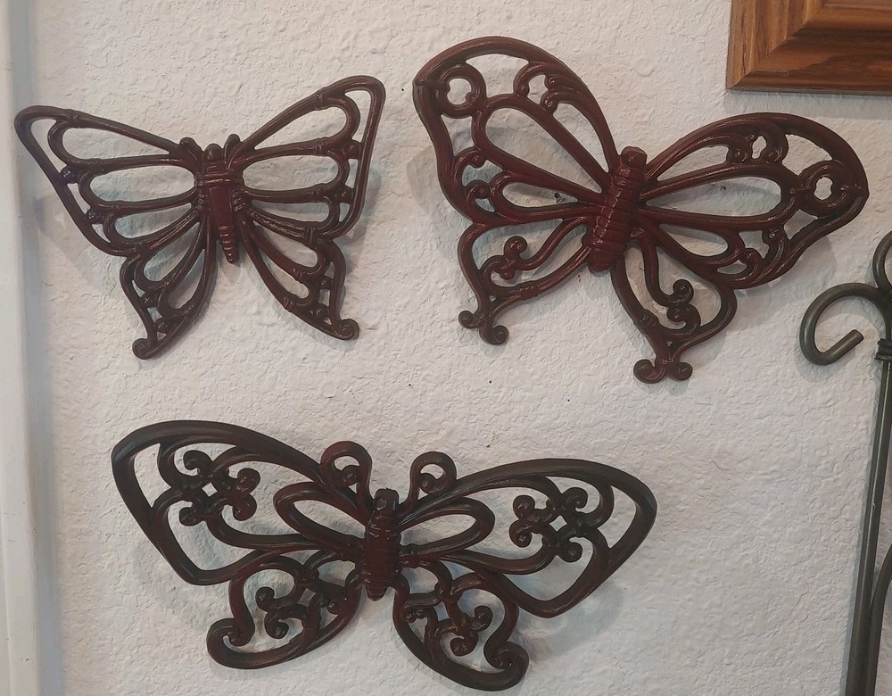 Set Of 3 Vintage Dart Syroco Butterfly Wall Plaques Homco Painted Plum/Red 7537