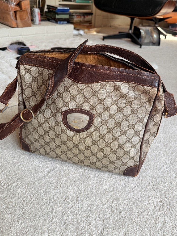 Vintage Gucci Shoulder GG Bag 1970’s 60’s Logos Canvas Leather