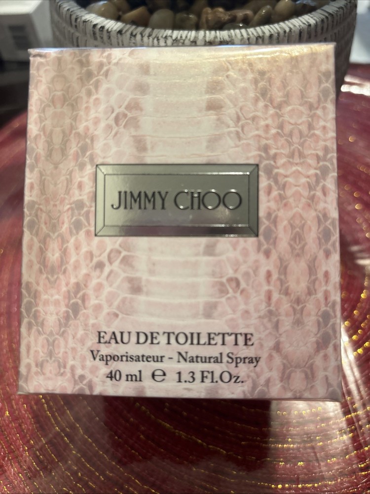 JIMMY CHOO  by Jimmy Choo, EAU DE TOILETTE  Spray 40 ml/ 1.3 fl oz New & Sealed.