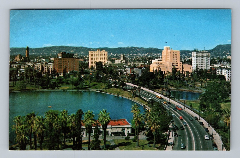 Los Angeles CA California Wilshire Boulevard, MacArthur Park Vintage Postcard