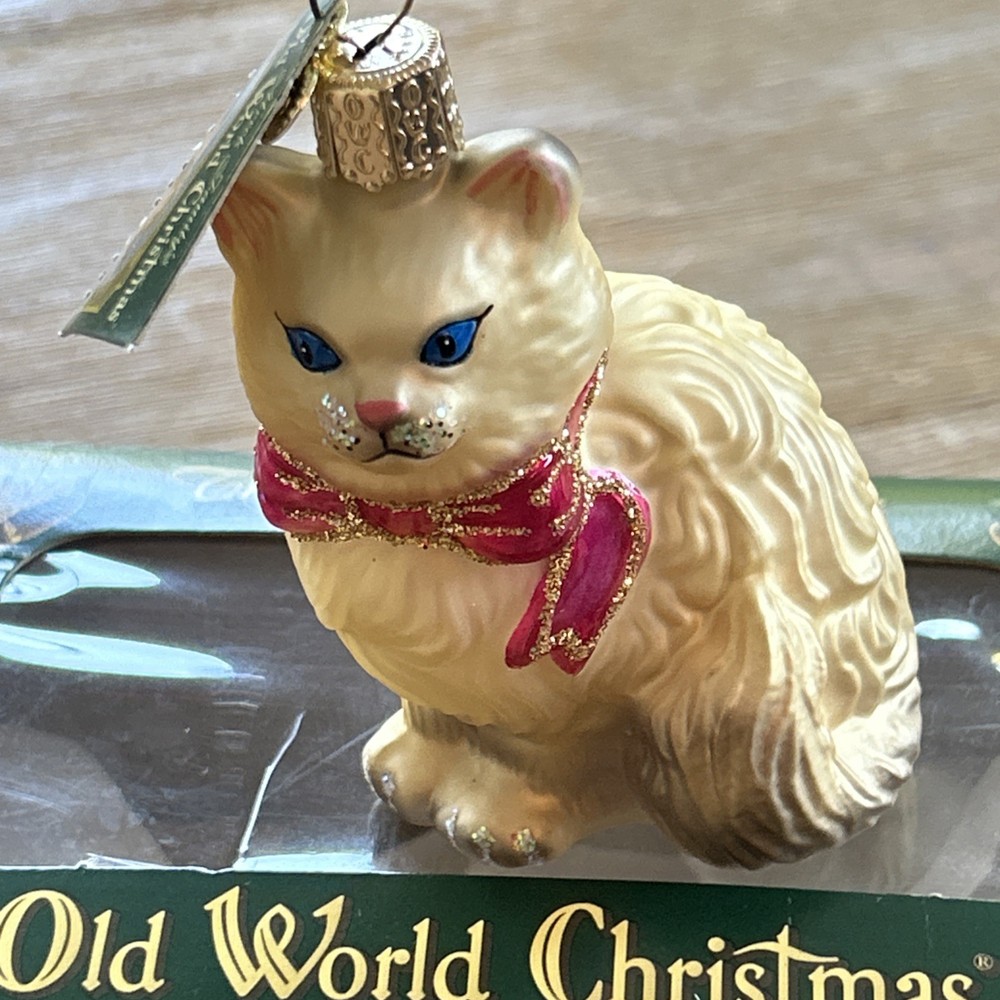 2001 OLD WORLD CHRISTMAS White Himalayan  Golden Tan BLOWN GLASS ORNAMENT NEW