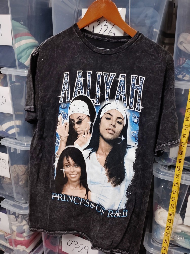 aaliyah Rap Tee Princess Of R&B M Pre Owned A357