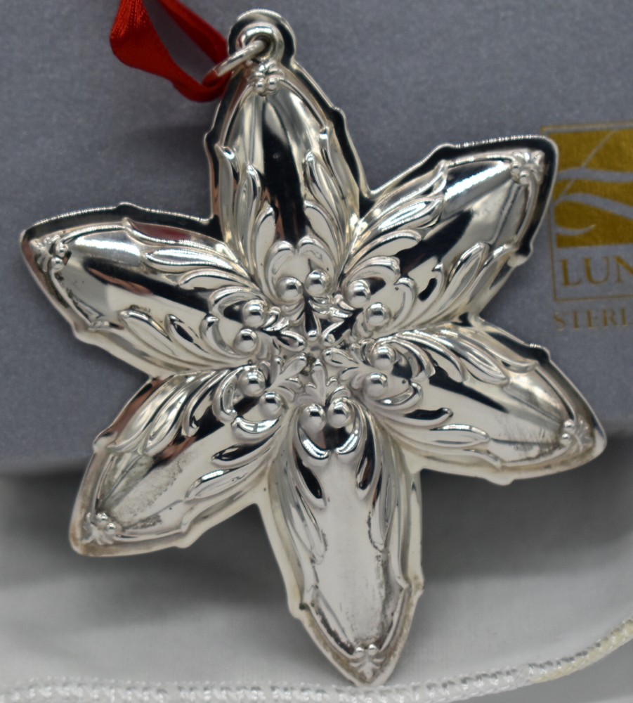 05 Lunt Sterling Poinsettia Star Christmas Ornament 6pt NOS in Box
