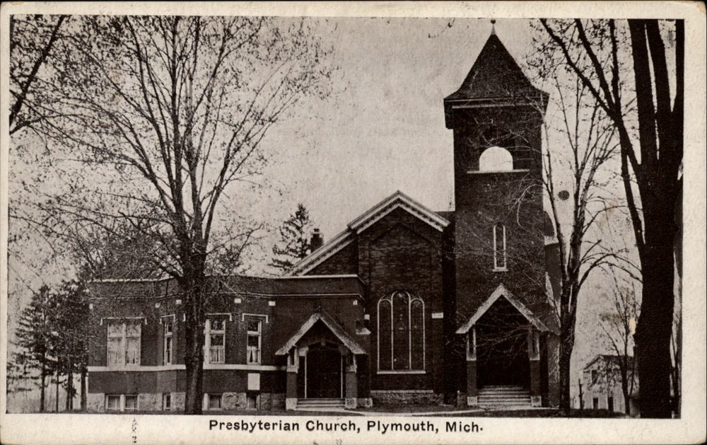 Presbyterian Church Plymouth Michigan bell tower ~ dated 1943 vintage postcard