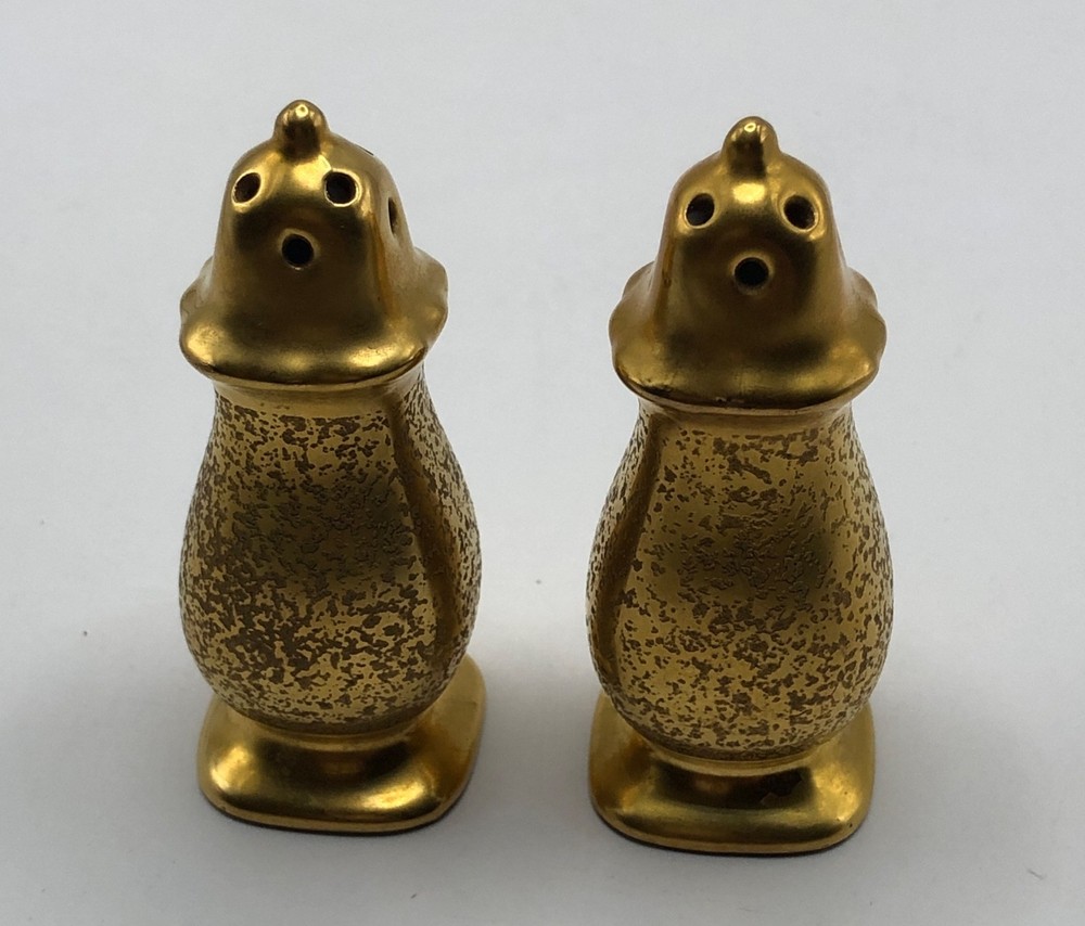 Vintage Set Of Salt & Pepper Shakers 24K Porcelain Encrusted Pickard Japan