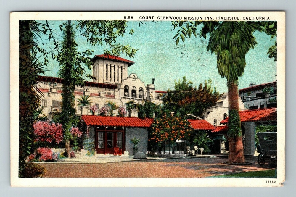 Riverside CA-California, Court Glenwood Mission Inn, Outside, Vintage Postcard